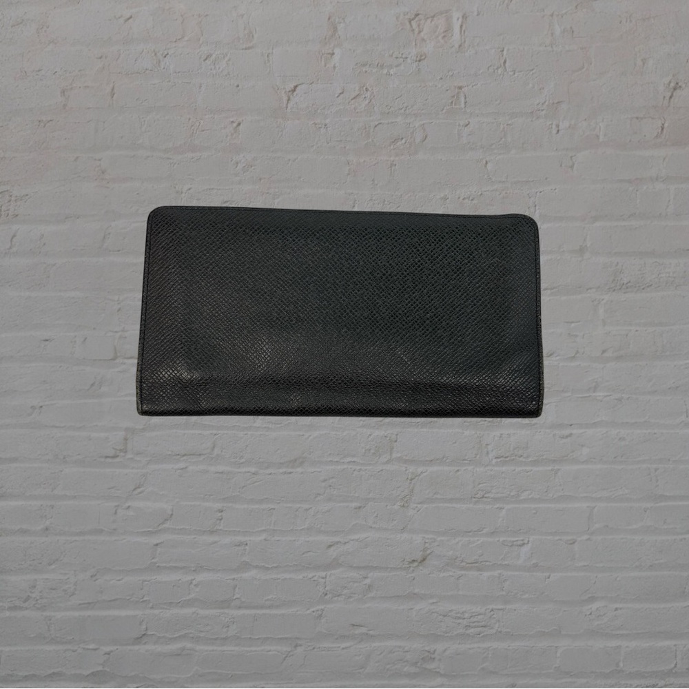 Louis Vuitton authentic multiple pocket long wallet